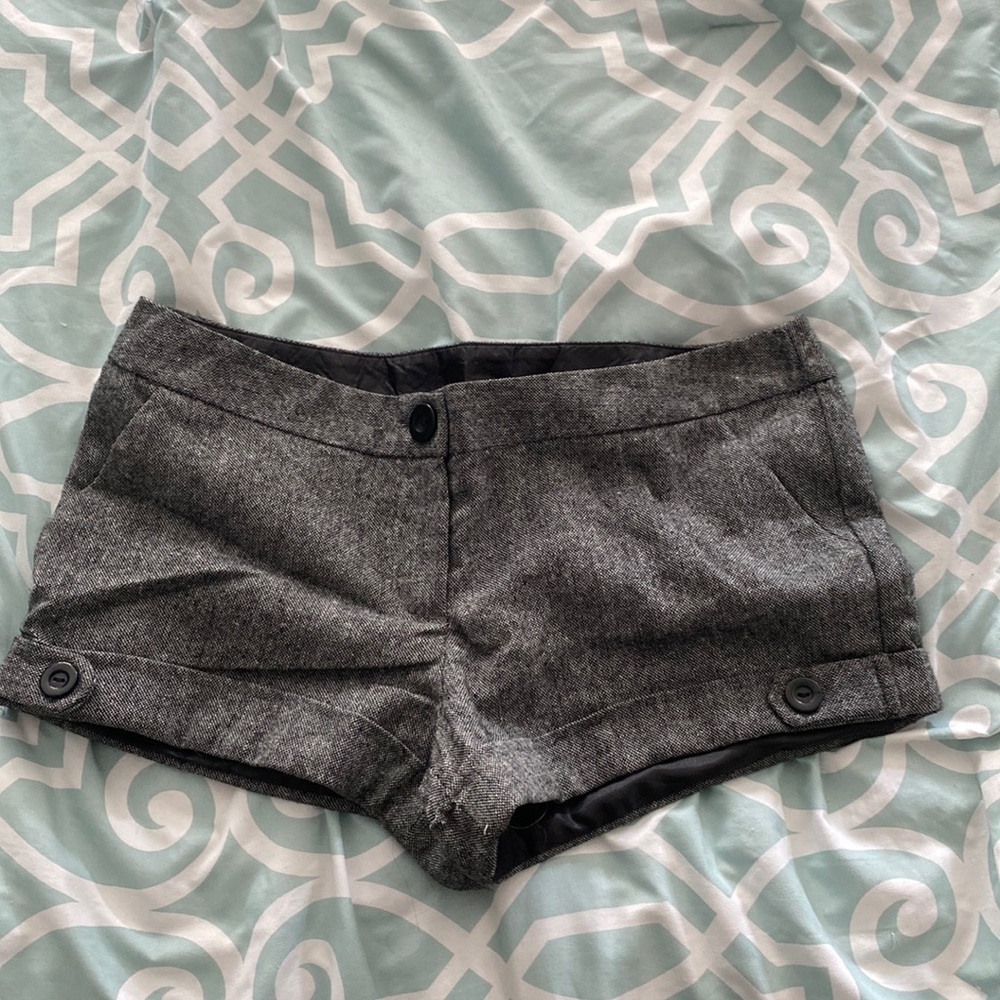 No boundaries 11 tweed style shorts